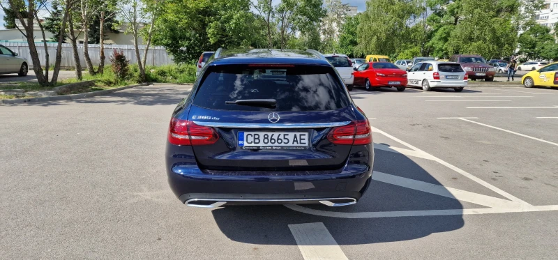 Mercedes-Benz C 300 DE, снимка 5 - Автомобили и джипове - 49207516