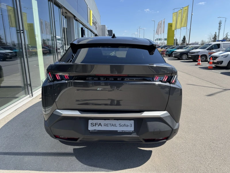 Peugeot 3008 ALLURE Electric 157 кВ 210 к.с., снимка 6 - Автомобили и джипове - 49557656