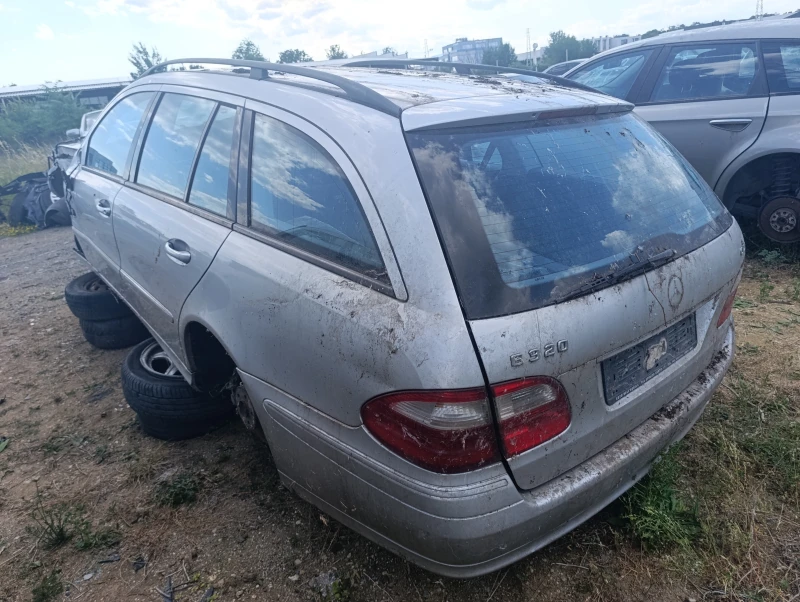 Mercedes-Benz E 320 3.2CDI, снимка 2 - Автомобили и джипове - 50831734