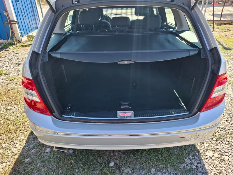 Mercedes-Benz C 220 Avantgard, снимка 8 - Автомобили и джипове - 51755389