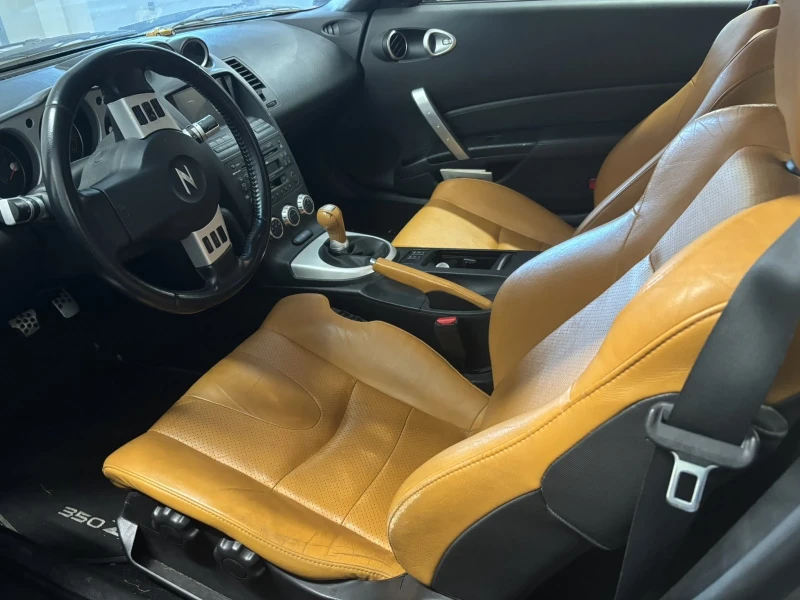 Nissan 350z, снимка 8 - Автомобили и джипове - 52409989
