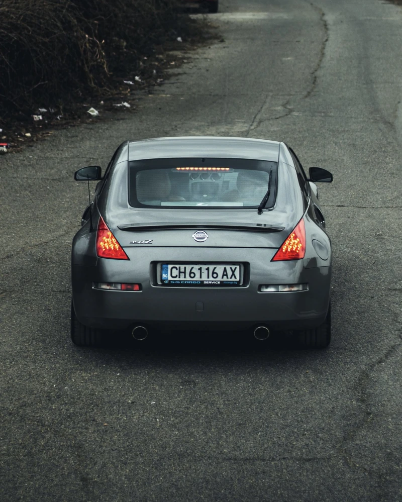 Nissan 350z, снимка 2 - Автомобили и джипове - 52409989