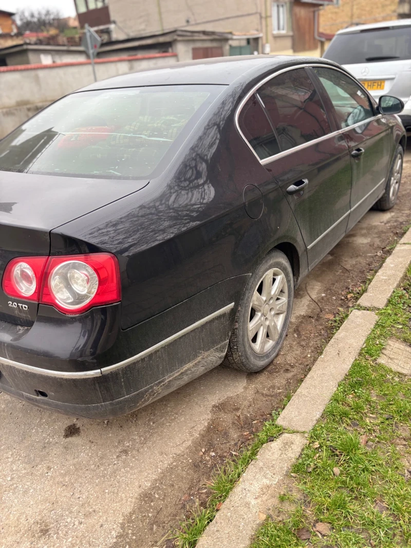 VW Passat 2.0TDI, снимка 4 - Автомобили и джипове - 53276927