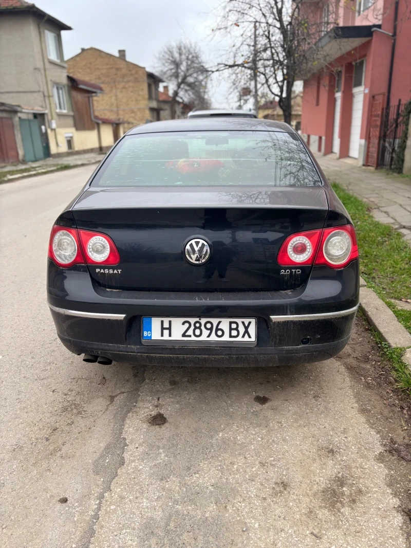 VW Passat 2.0TDI, снимка 2 - Автомобили и джипове - 53276927