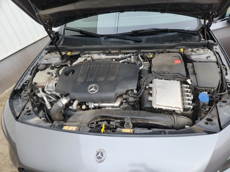 Mercedes-Benz A 220 AMG+ NIGHT+ PANO, снимка 15 - Автомобили и джипове - 53386592