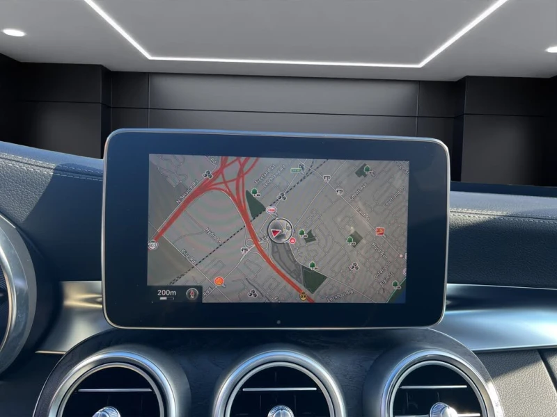 Mercedes-Benz C 400 4MATIC* Автокредит* (Цена до БГ), снимка 16 - Автомобили и джипове - 53416942