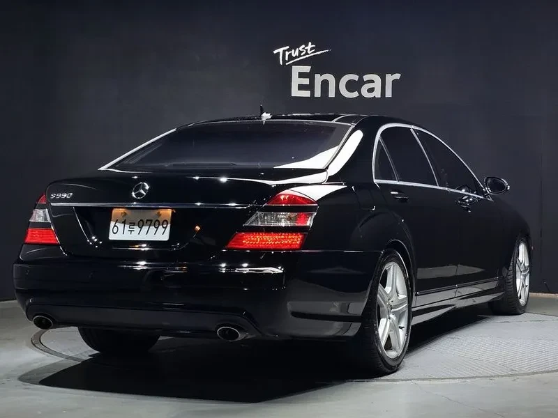 Mercedes-Benz S 550  - изображение 2
