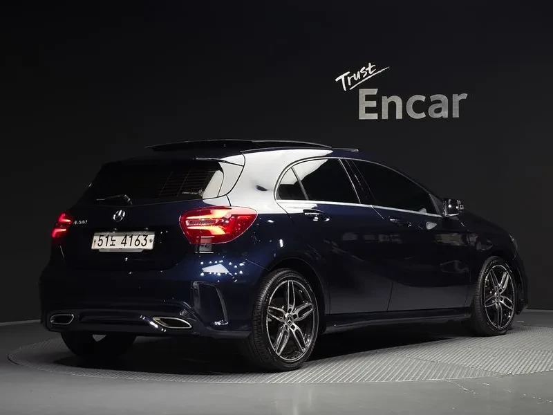 Mercedes-Benz A 200 Amg Line, снимка 2 - Автомобили и джипове - 55951339