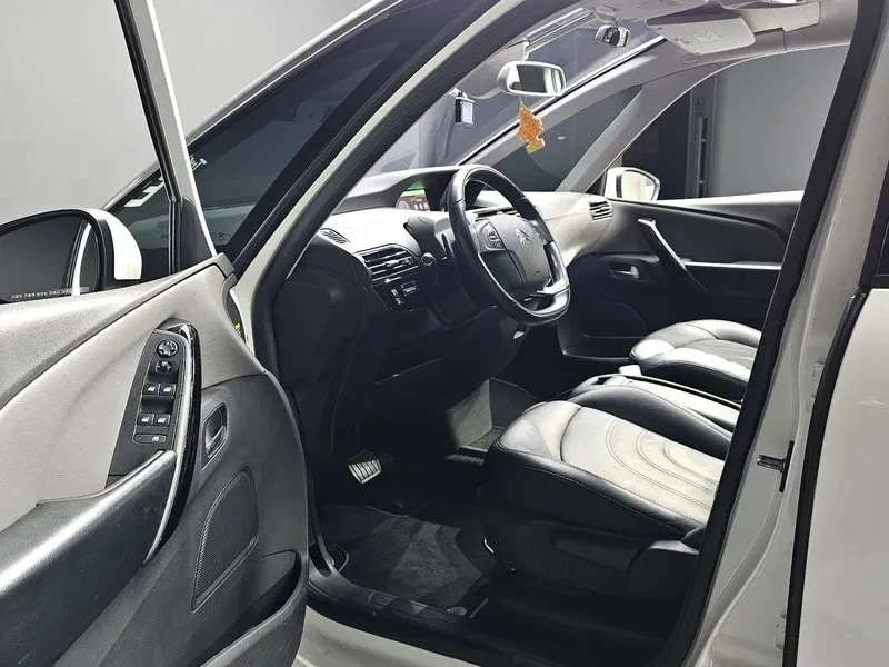 Citroen C4 Picasso 1.6 B-Hdi Feel | Mobile.bg � ����������� 10