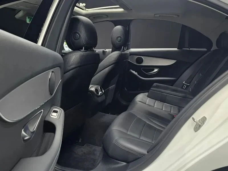 Mercedes-Benz C 200, снимка 11 - Автомобили и джипове - 56688385