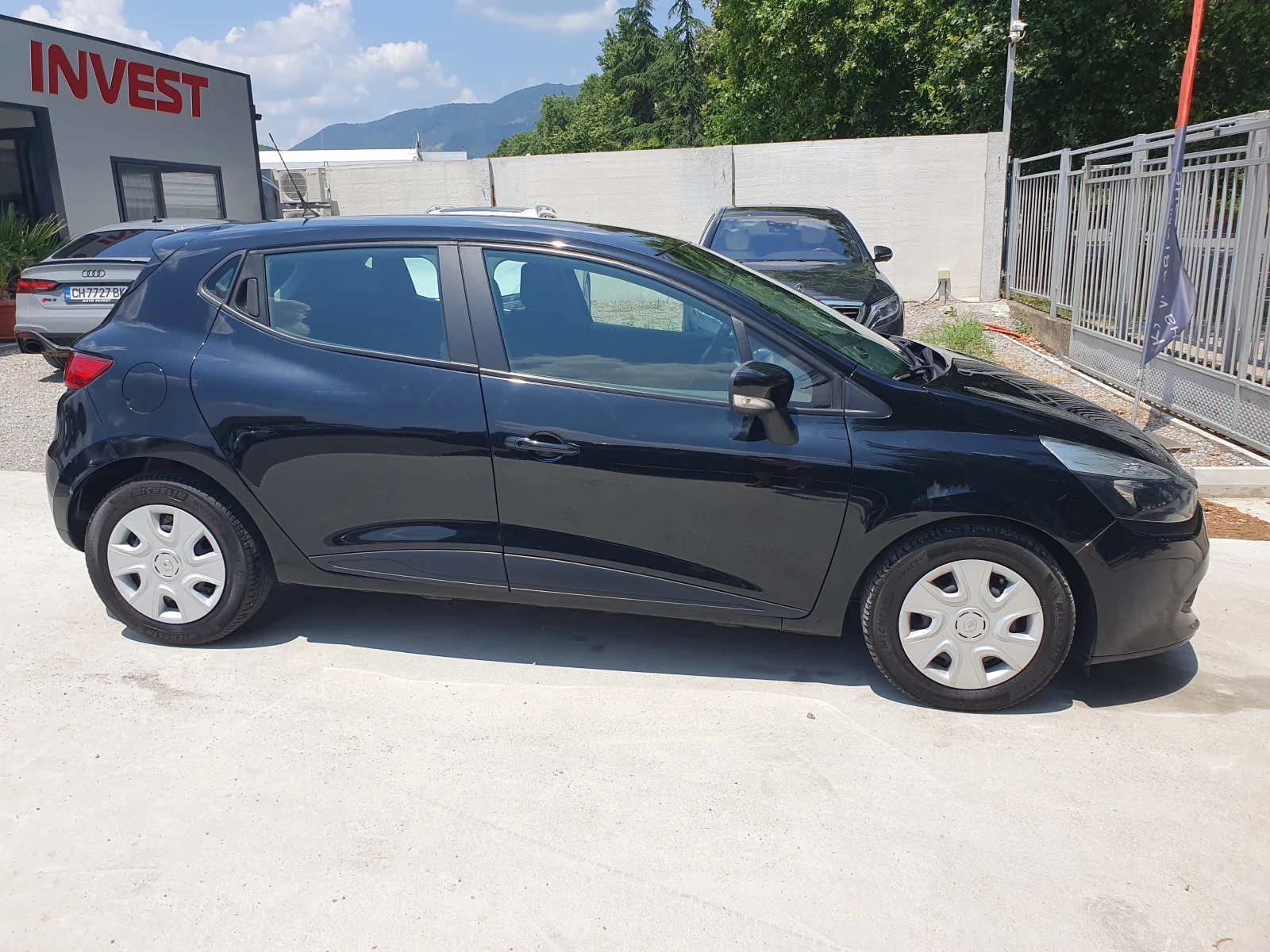 Renault Clio 1.5/75кс - изображение 8
