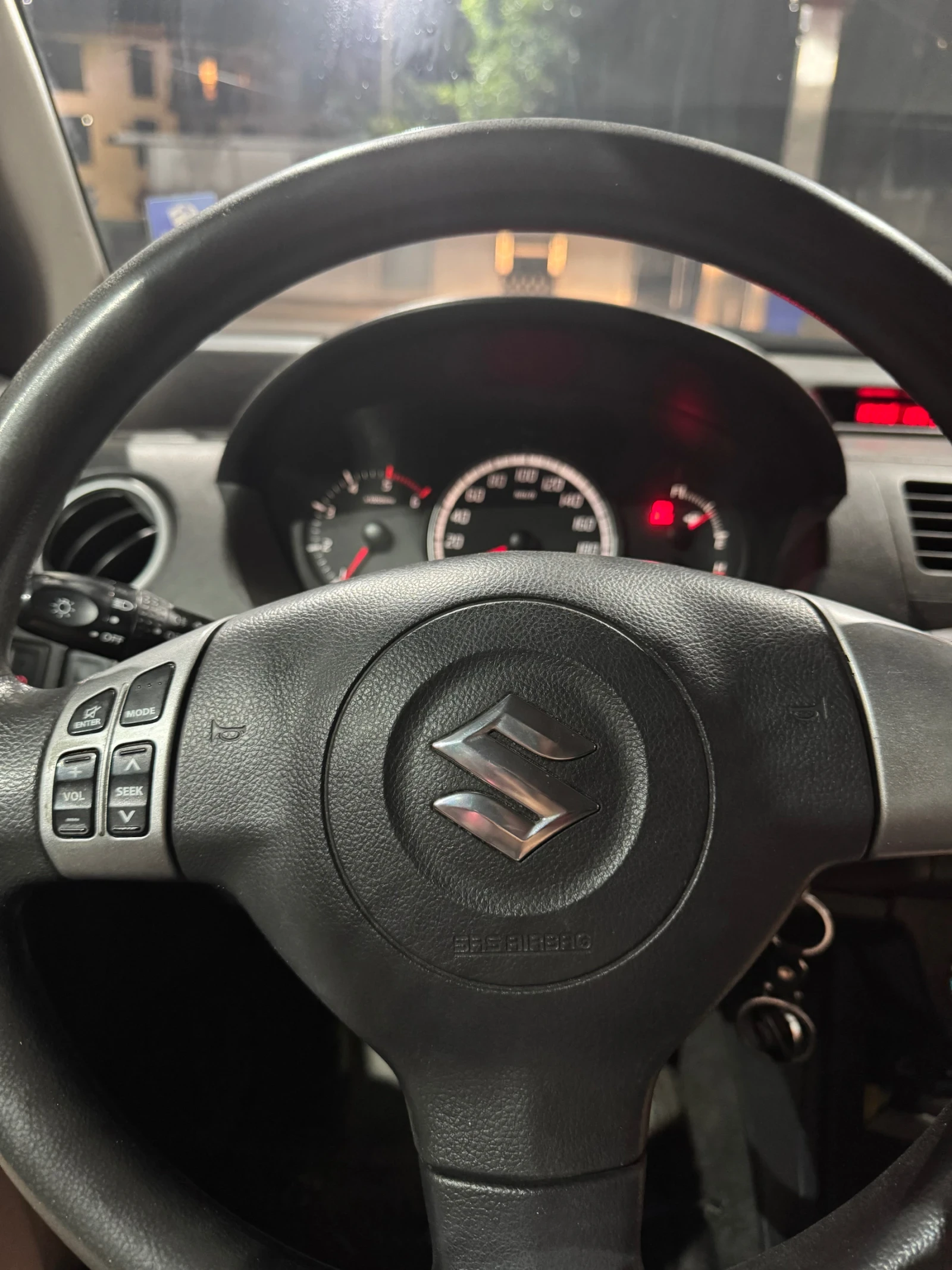 Suzuki Swift 1.3 (Isuzu) - изображение 6