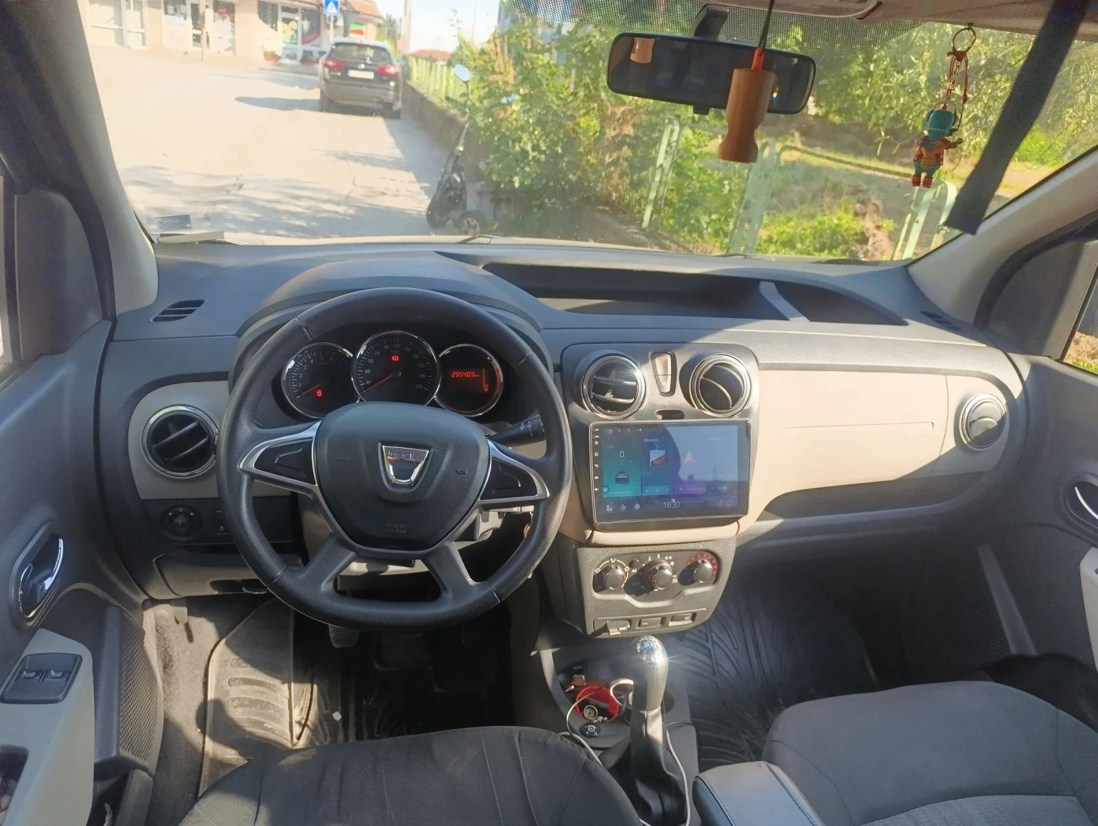 Dacia Dokker 1.6 85кс. Gaz - изображение 9