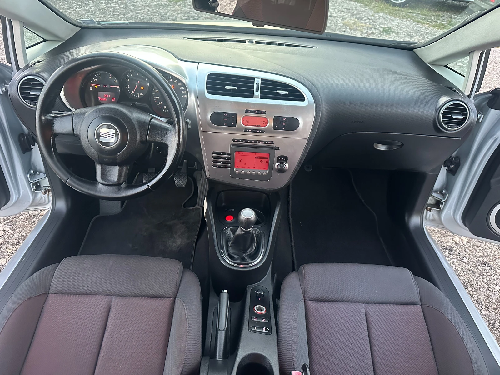 Seat Leon 2.0FSI 150kc FR - изображение 10