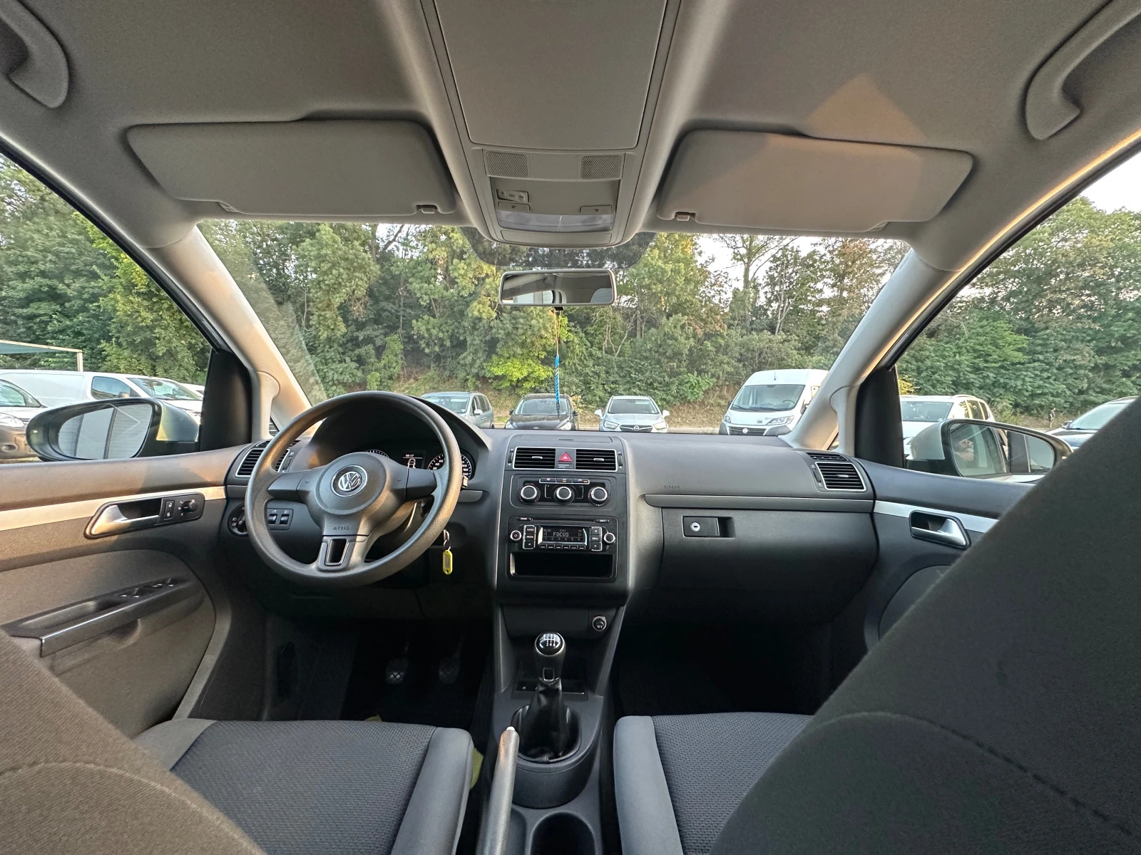 VW Touran 1.6TDI* TOP* 01.02.2013* EVRO5* 198500KM - изображение 8