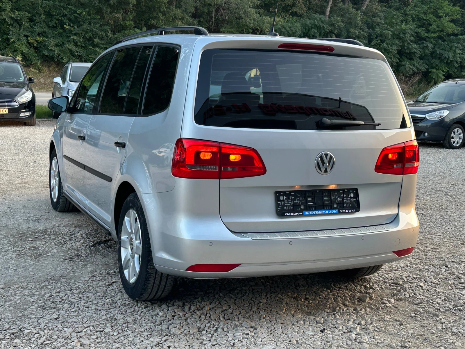 VW Touran 1.6TDI* TOP* 01.02.2013* EVRO5* 198500KM - изображение 4