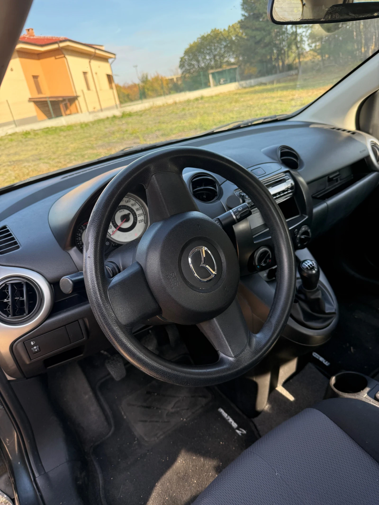 Mazda 2 | Mobile.bg   7