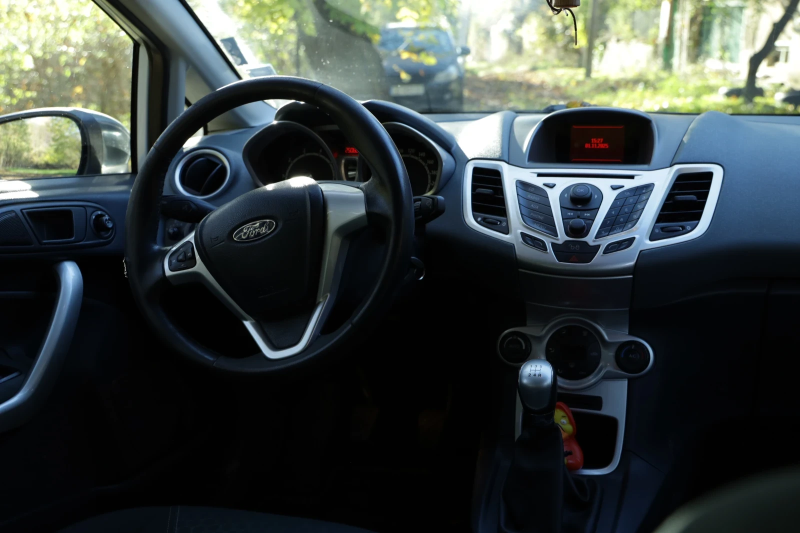 Ford Fiesta  - изображение 7