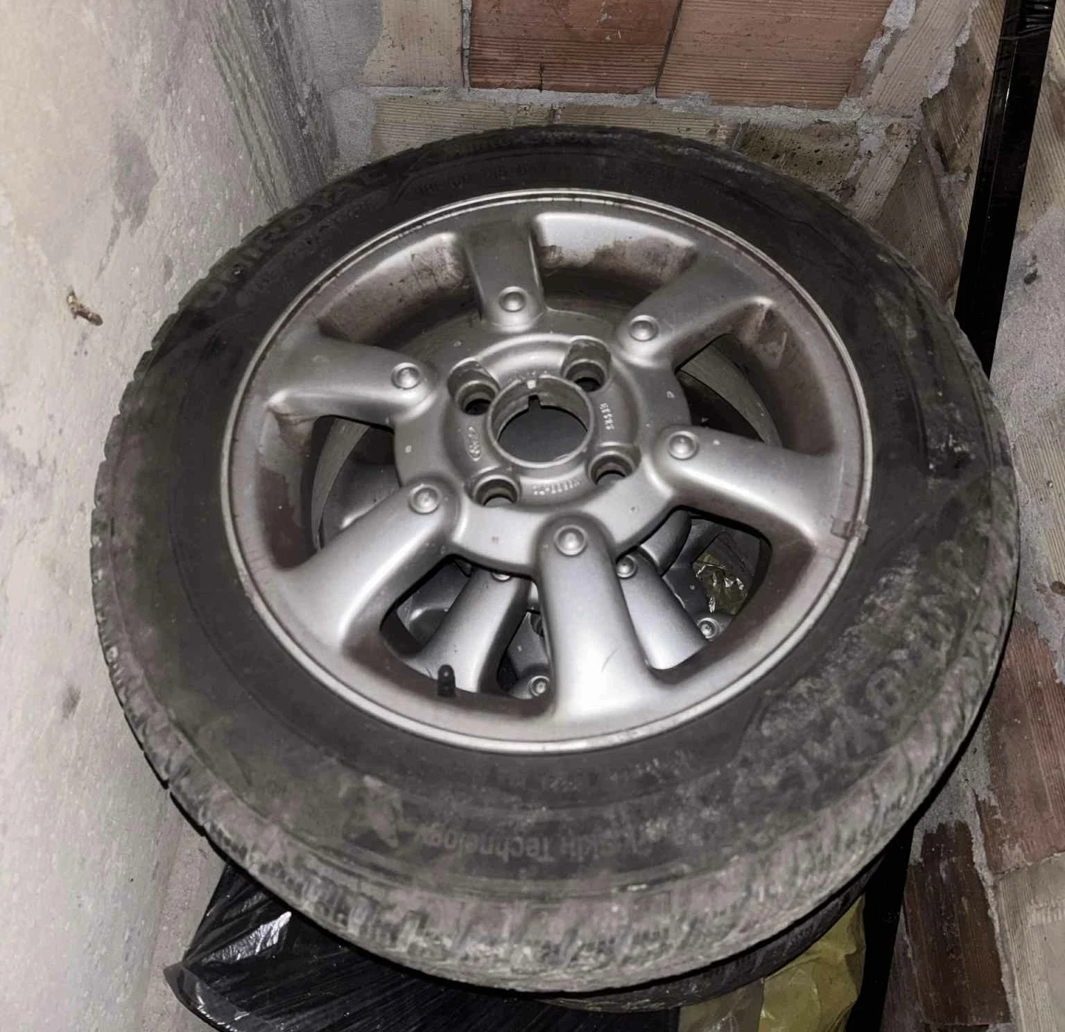 Ford Fiesta  - изображение 8