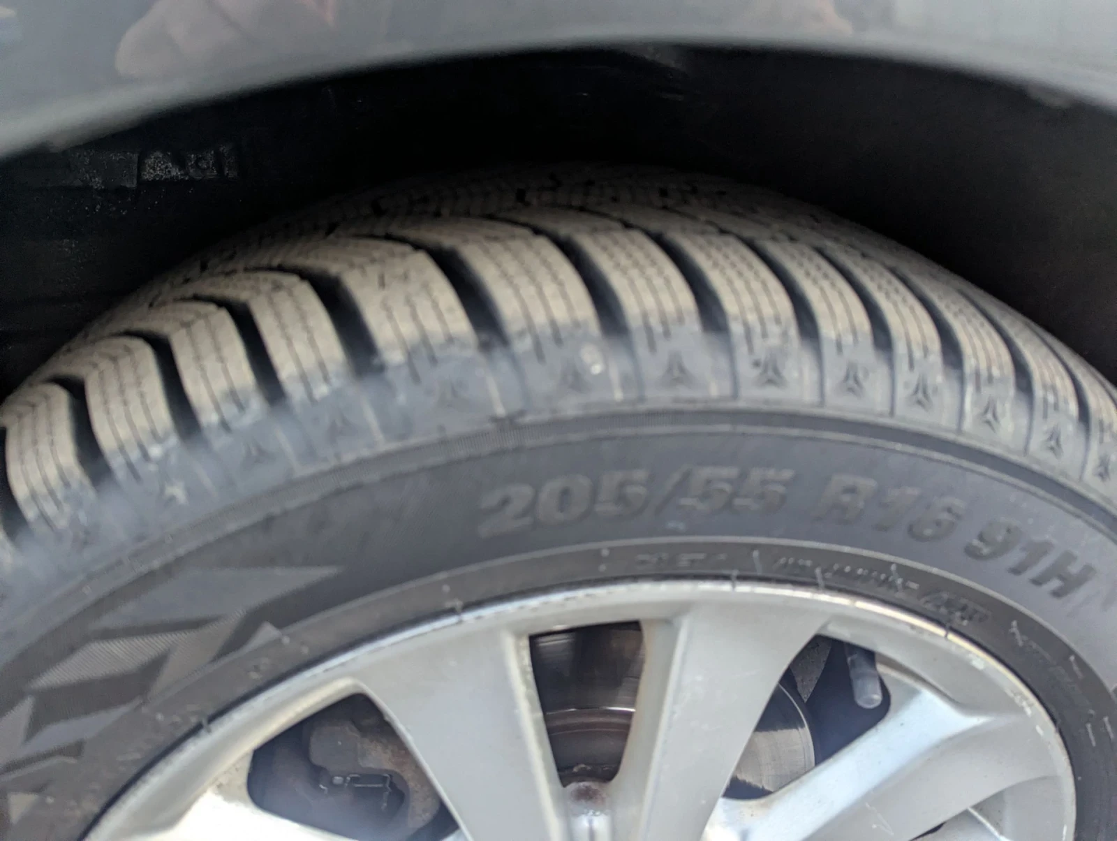 Toyota Auris 1.6 | Mobile.bg   5