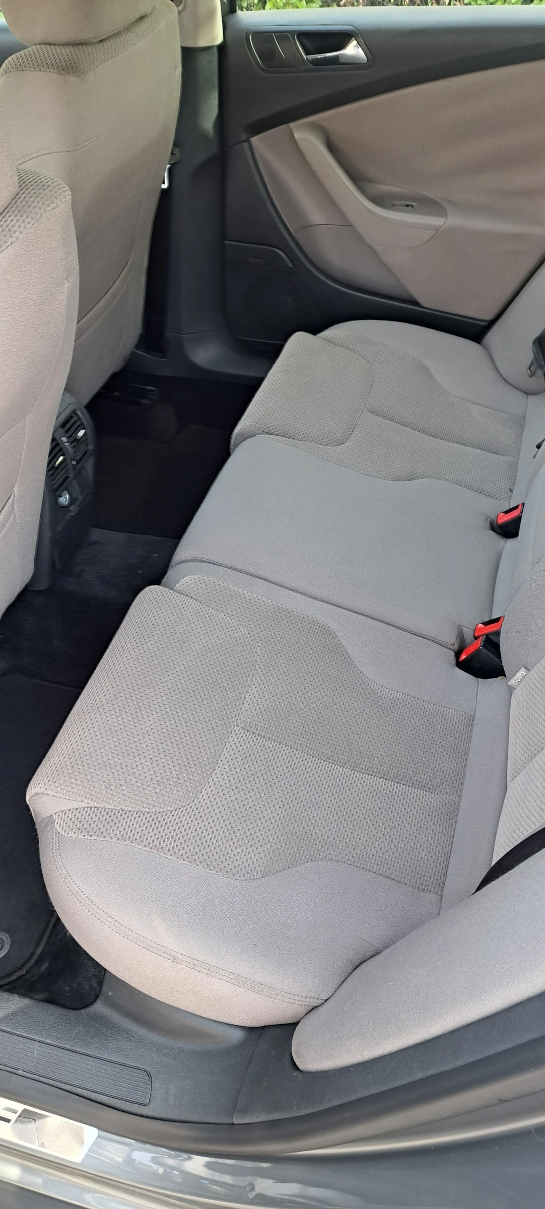 VW Passat 2.0 FSI - изображение 10