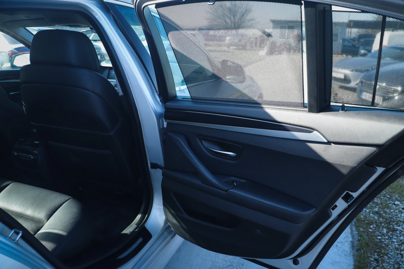 BMW 530 D = ������ = BUSINESS PLUS = FULL MAX = TOP | Mobile.bg � ����������� 14