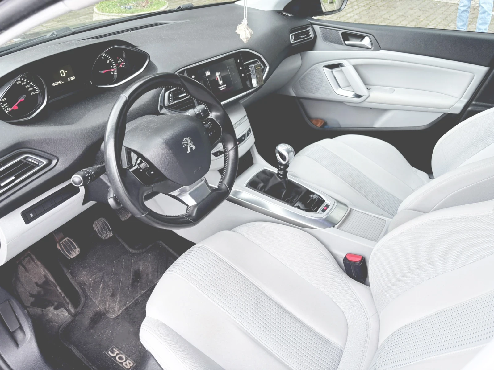 Peugeot 308  - изображение 6