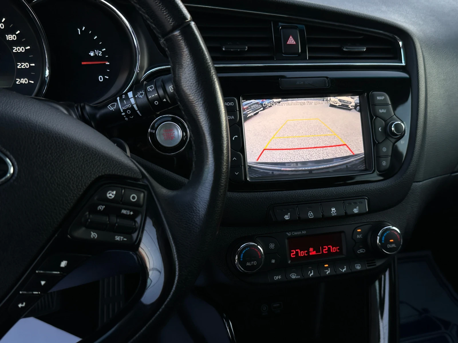 Kia Ceed Spirit* Xenon* ��������* ������*  | Mobile.bg � ����������� 10