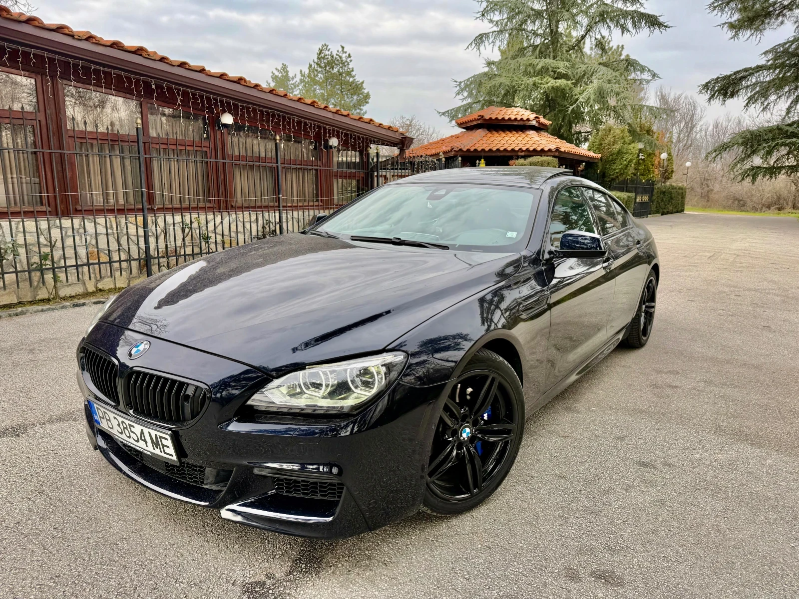BMW 650 Уникат-77000км-FULL-TOP-TOP-TOP!!!!, снимка 4 - Автомобили и джипове - 53726126
