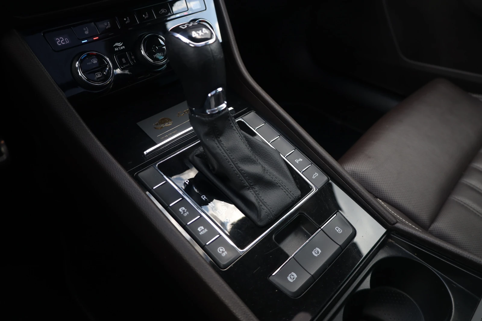 Skoda Superb 2.0TSI 4x4 L&K MASSAGE Pano KAM KeyGO ������ CANTO | Mobile.bg � ����������� 16