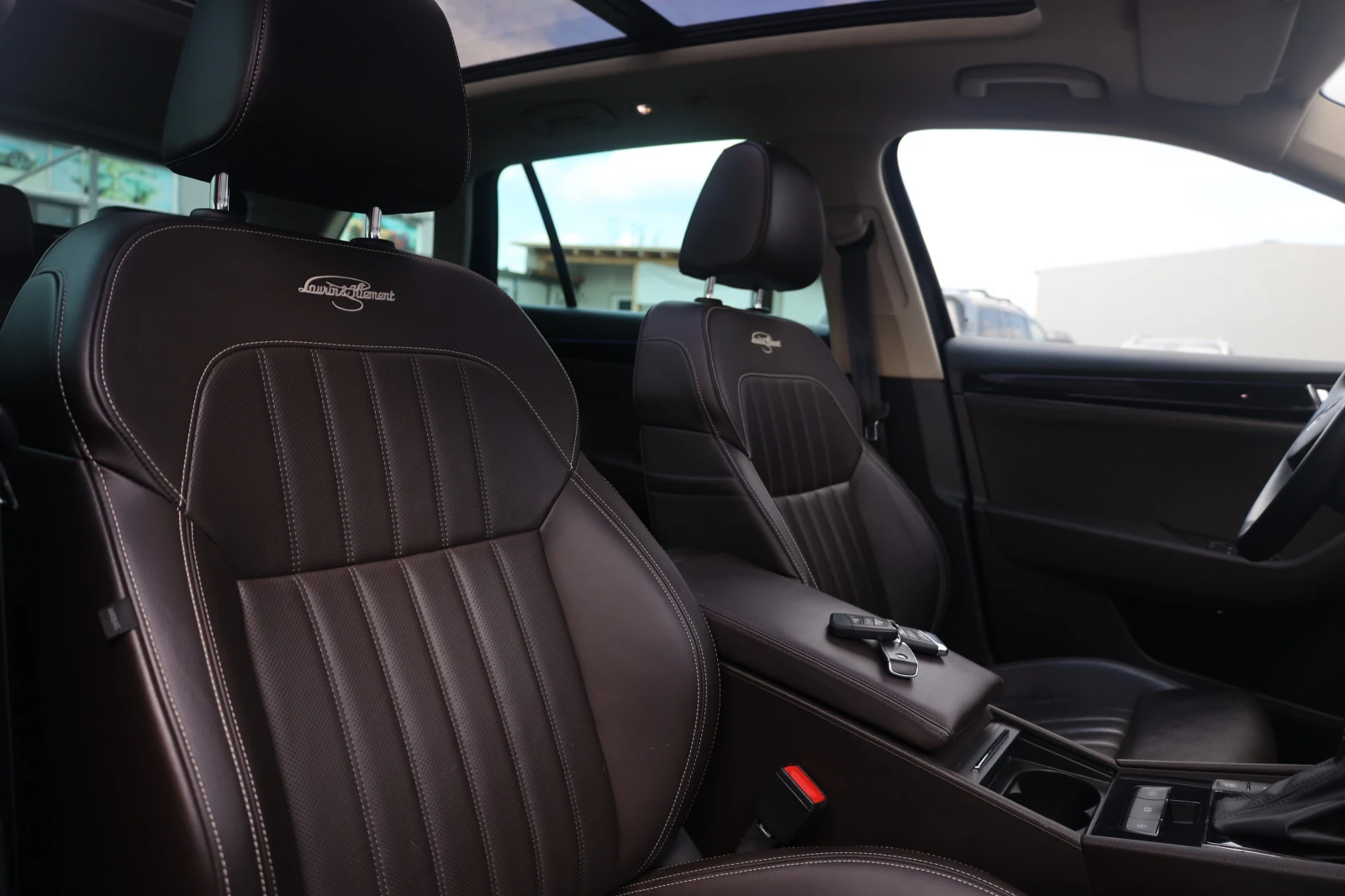 Skoda Superb 2.0TSI 4x4 L&K MASSAGE Pano KAM KeyGO ������ CANTO | Mobile.bg � ����������� 17