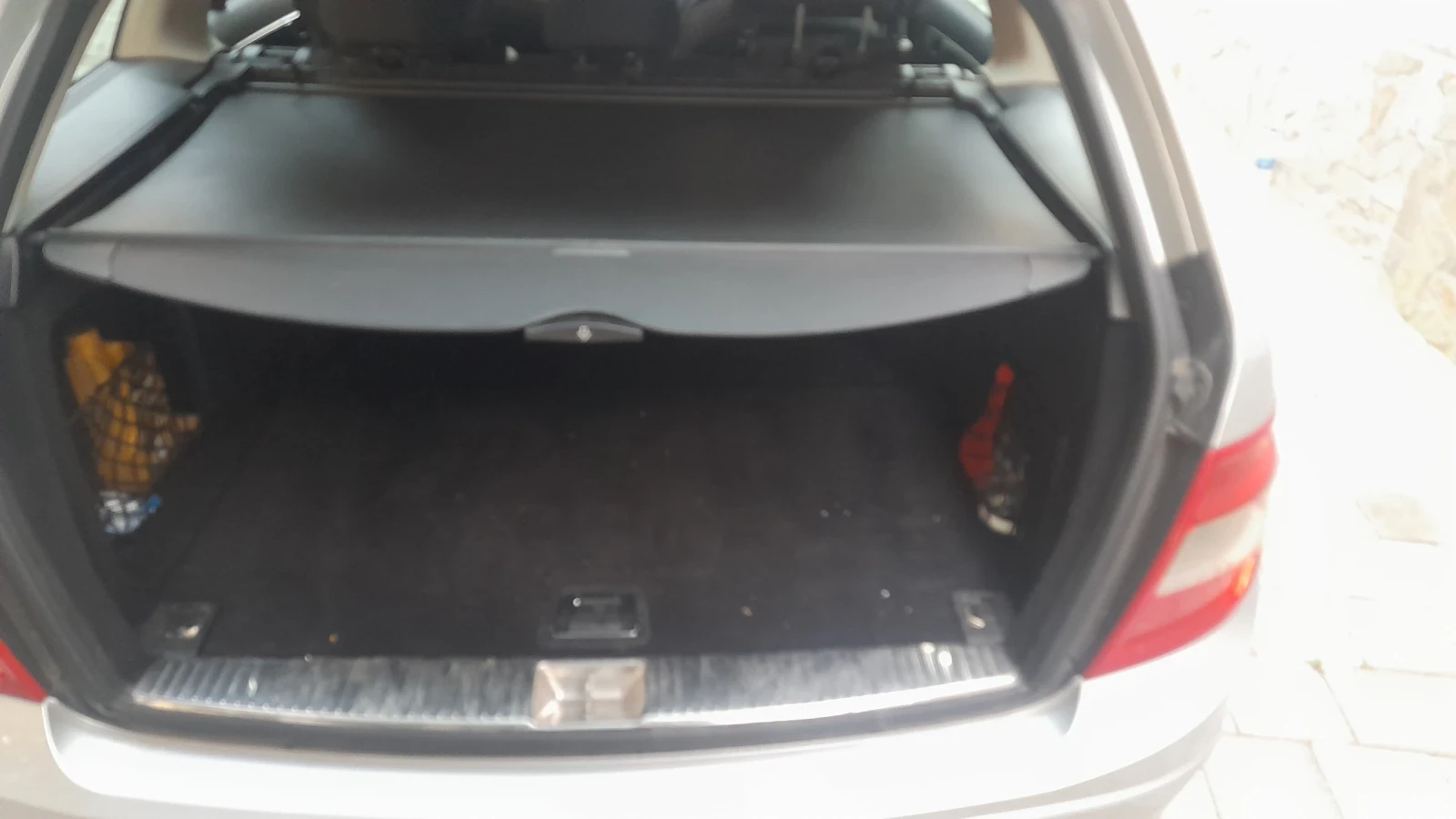 Mercedes-Benz C 200, снимка 5 - Автомобили и джипове - 53939884