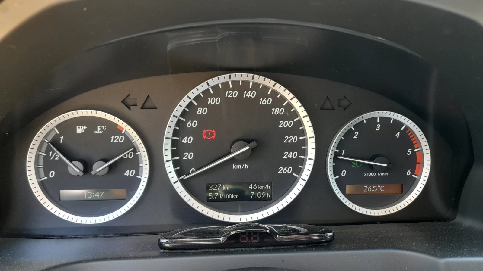 Mercedes-Benz C 200, снимка 17 - Автомобили и джипове - 53939884