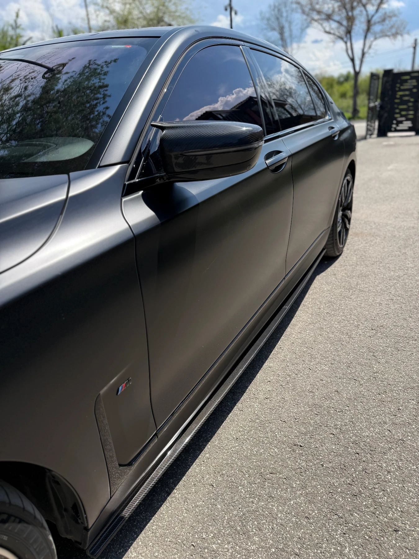 BMW 760 Full Carbon, снимка 9 - Автомобили и джипове - 54256265