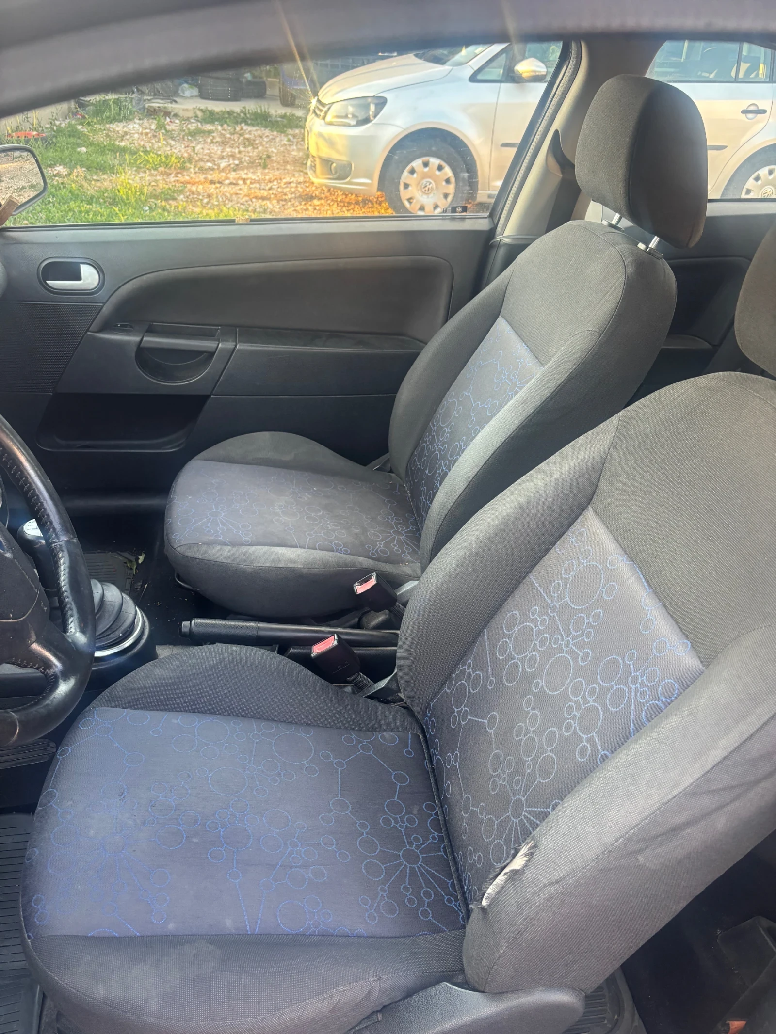 Ford Fiesta Газ бензин прехвърляне климатик, снимка 7 - Автомобили и джипове - 54996607