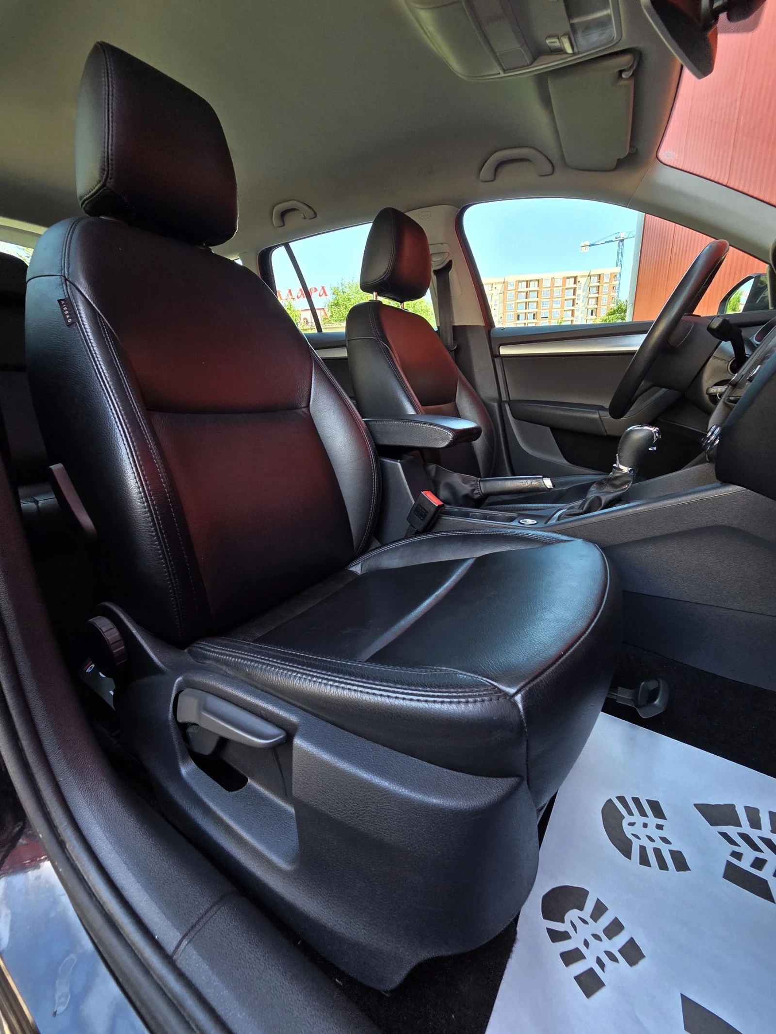 Skoda Octavia 1.5 GTEC МЕТАН, снимка 15 - Автомобили и джипове - 55036591