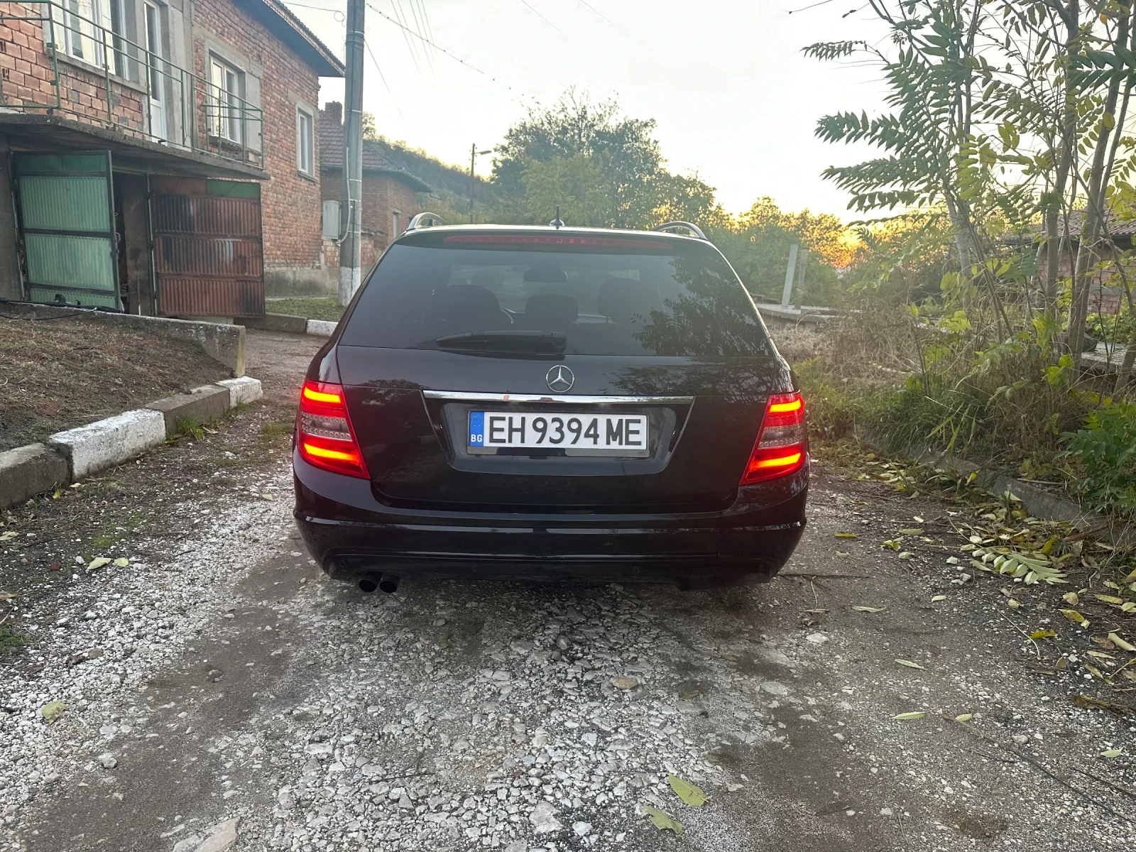 Mercedes-Benz C 180, снимка 5 - Автомобили и джипове - 55232346