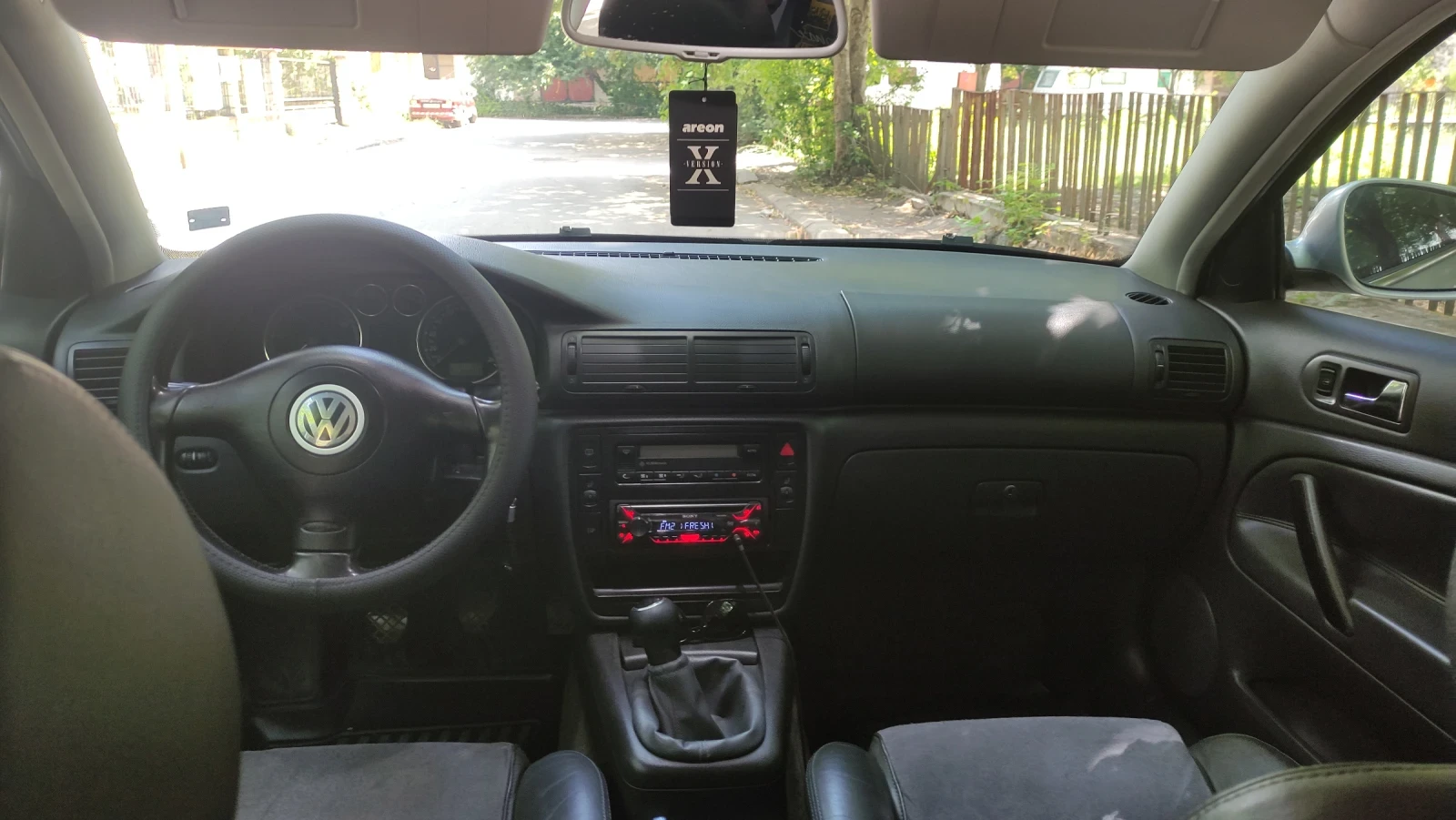 VW Passat, снимка 10 - Автомобили и джипове - 55422155