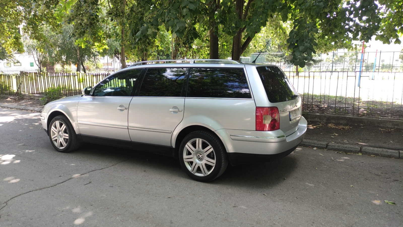 VW Passat, снимка 2 - Автомобили и джипове - 55422155
