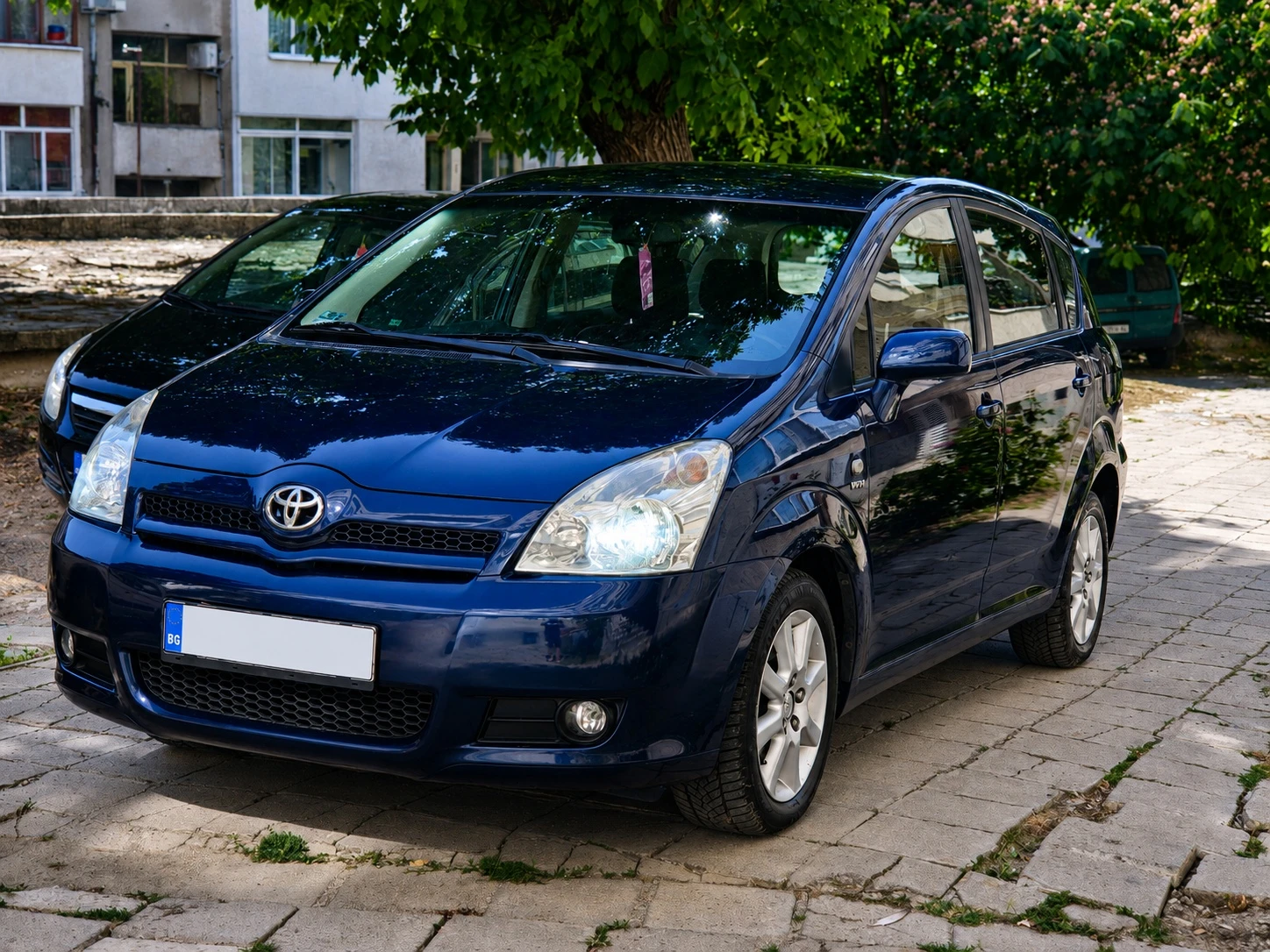 Toyota Corolla verso 1.8Газ/L.Renzo