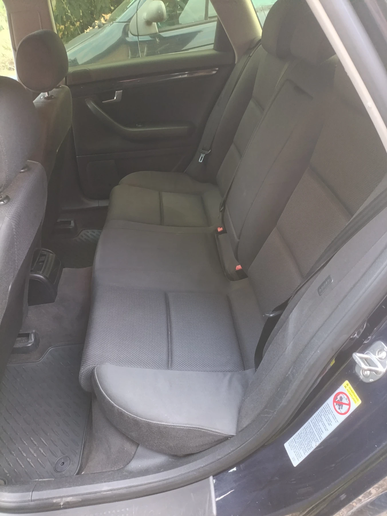 Audi A4  B6 Avant 1.8Т Quattro 4x4 ГАЗ, снимка 13 - Автомобили и джипове - 55599458