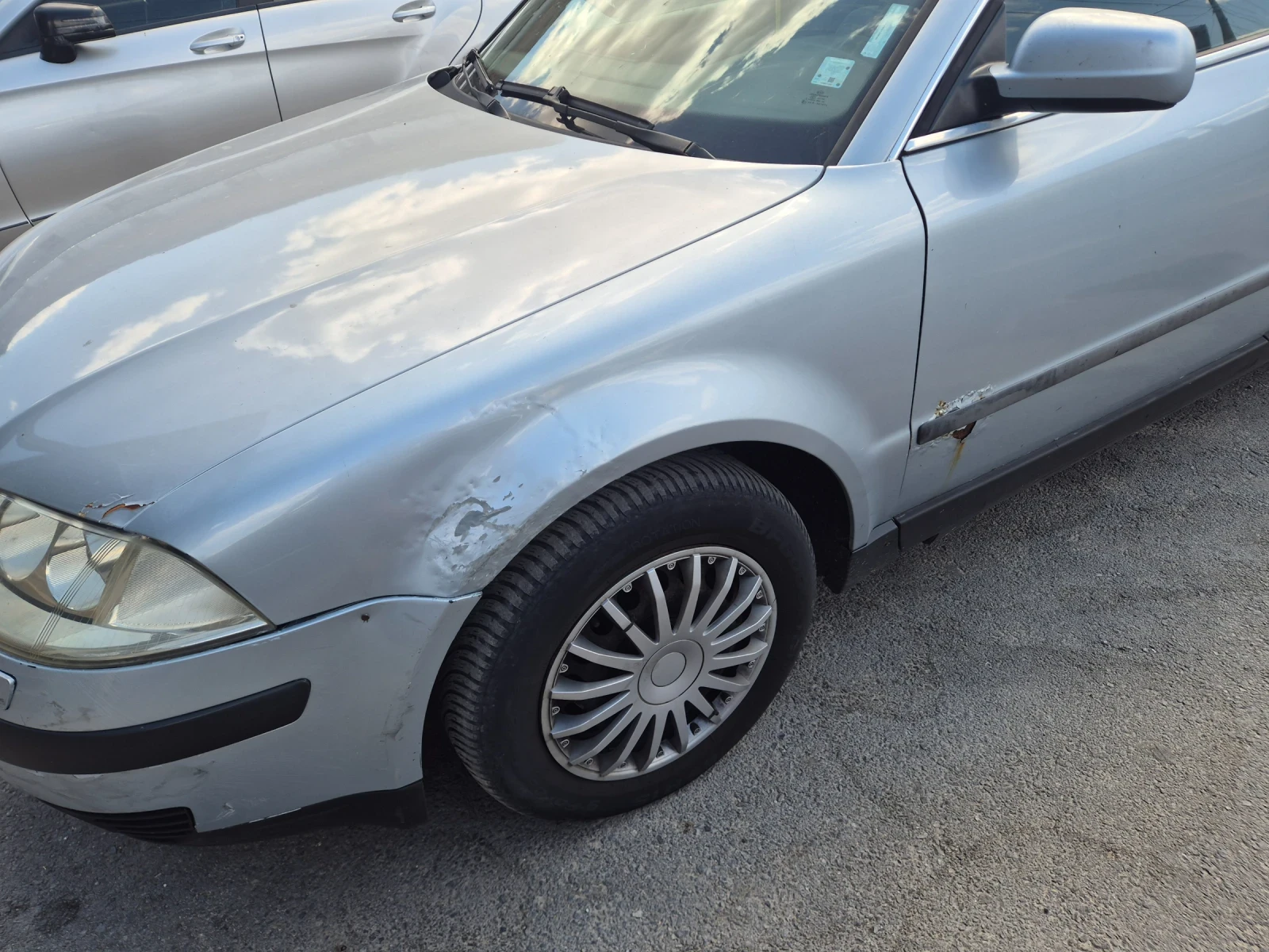 VW Passat 1.9TDI, снимка 5 - Автомобили и джипове - 55663469