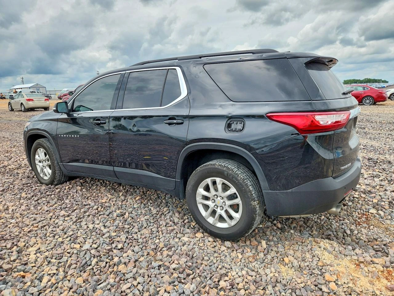 Chevrolet Traverse, снимка 2 - Автомобили и джипове - 56056253