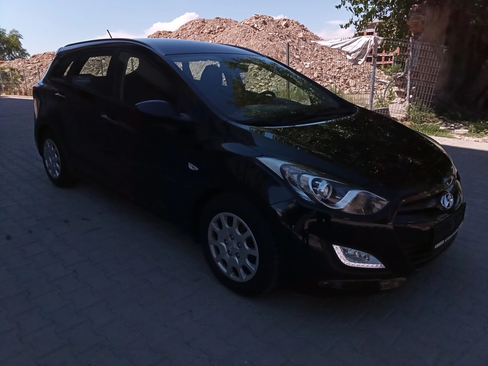 Hyundai I30 1.4CRDI-90kc. Euro5, снимка 3 - Автомобили и джипове - 56140642