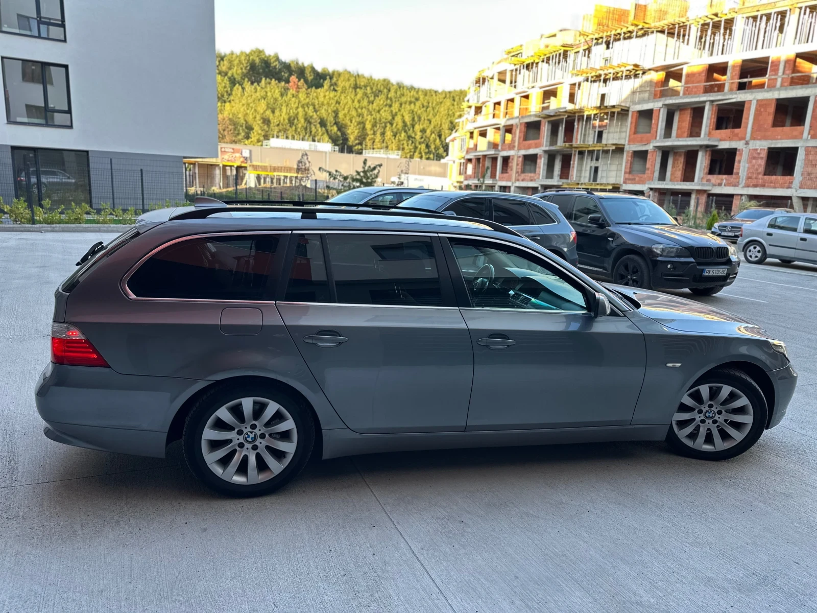 BMW 525 3.0D Facelift , снимка 5 - Автомобили и джипове - 56304612