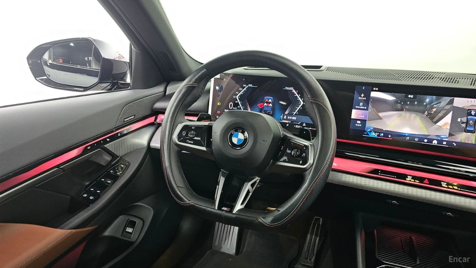 BMW 530 i - M PKG - ACC - HUD - ОБДУХ - ПОДГРЕВИ - 360, снимка 13 - Автомобили и джипове - 56311648