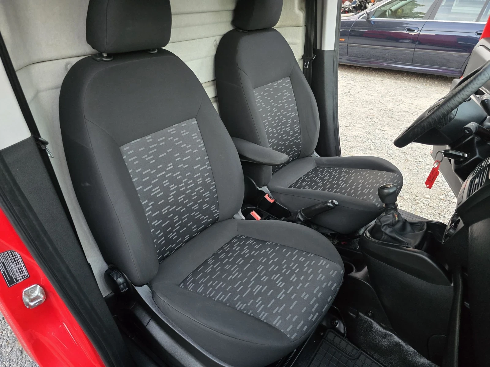 Opel Combo 1.4TURBO EURO6, снимка 10 - Автомобили и джипове - 56364470