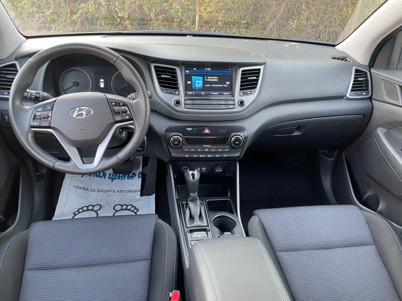 Hyundai Tucson 2.0 AUT. NAVI ШВЕЙЦАРИЯ, снимка 9 - Автомобили и джипове - 47147211