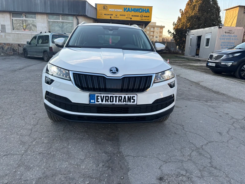 Skoda Karoq Автомат / Нави / Камера / Дистроник/ Амбиентно осв в Автомобили и джипове в гр. Пазарджик