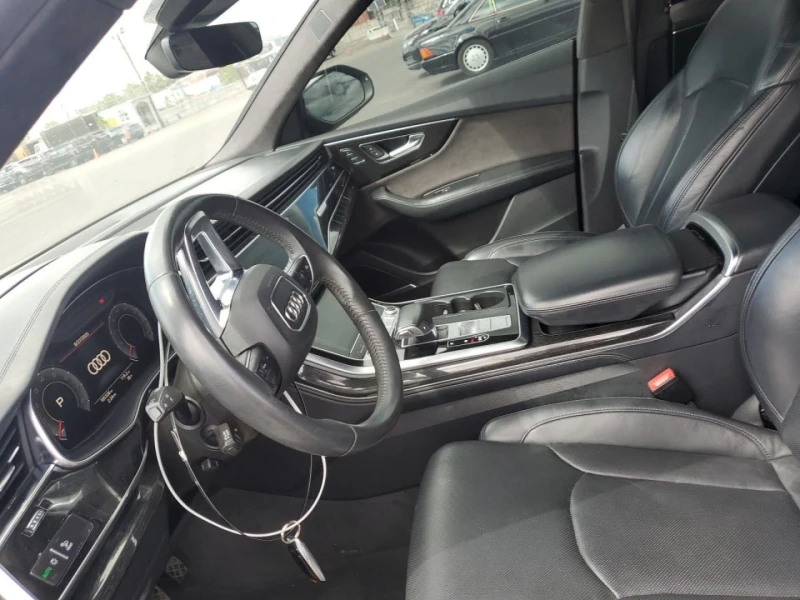 Audi Q8 ПЪТУВА ЗА БЪЛГАРИЯ* PRESTIGE* * МАСАЖ* ВАКУМ* АЛКА, снимка 10 - Автомобили и джипове - 52317861